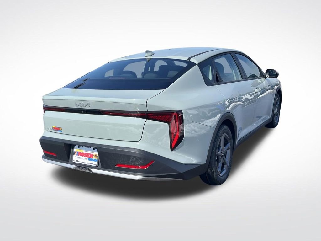 New 2026 Kia K4 LXS image 5