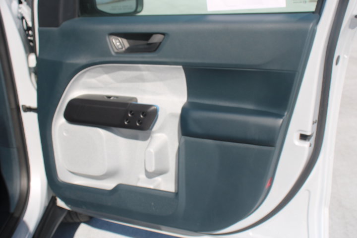 Used 2026 Ford Maverick XLT AWD/4WD image 18