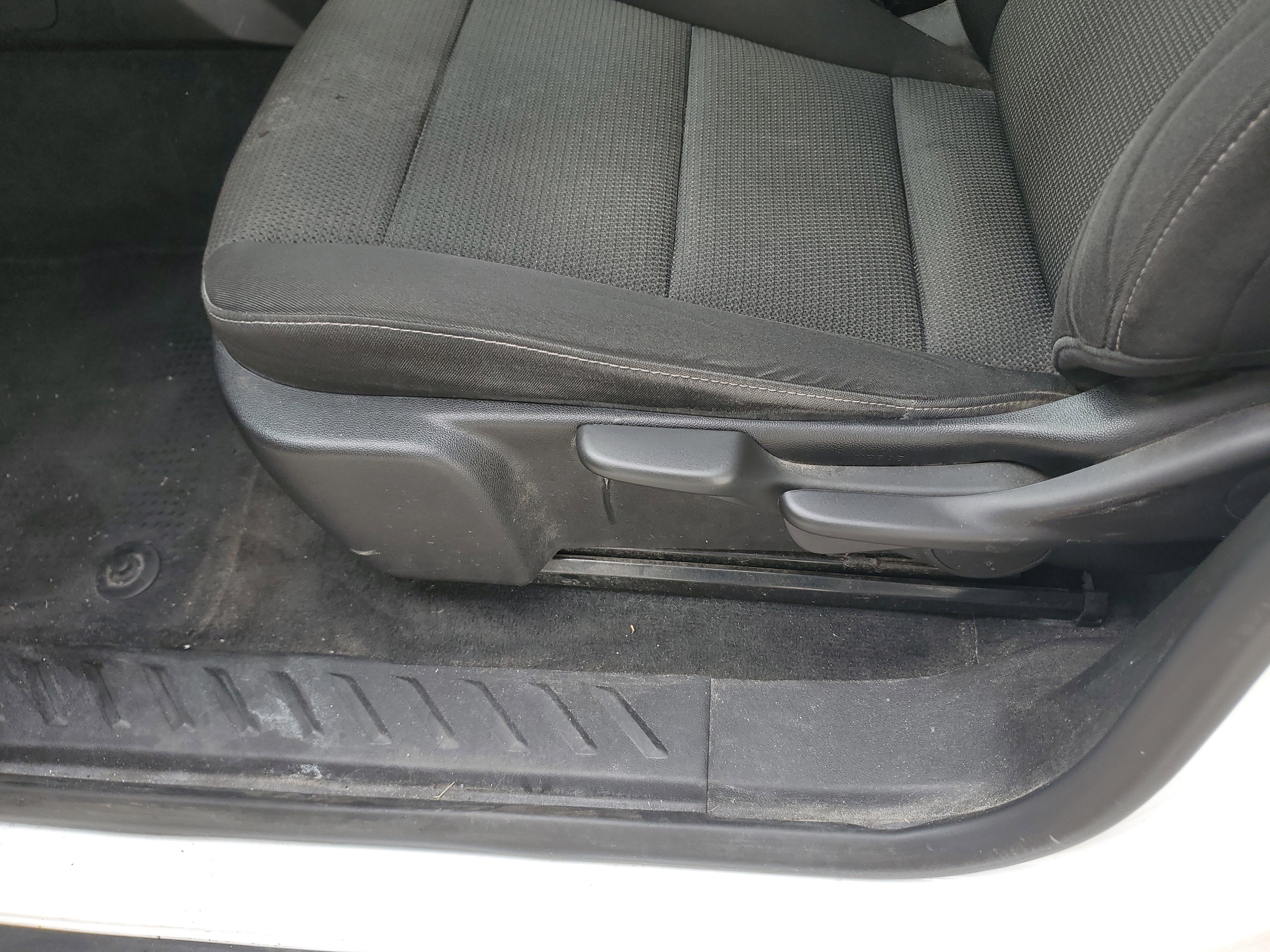 Used 2023 Chevrolet Colorado LT w/ LT Convenience Package image 24