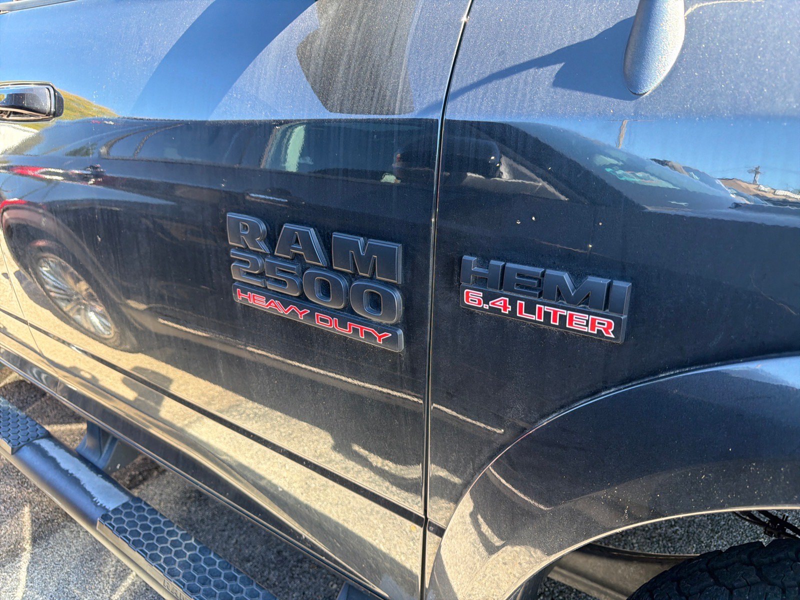 Used 2017 RAM 2500 Big Horn w/ Sport Appearance Group AWD/4WD image 4