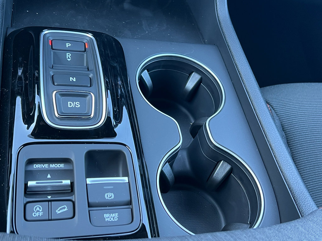 New 2025 Honda Pilot Sport image 29