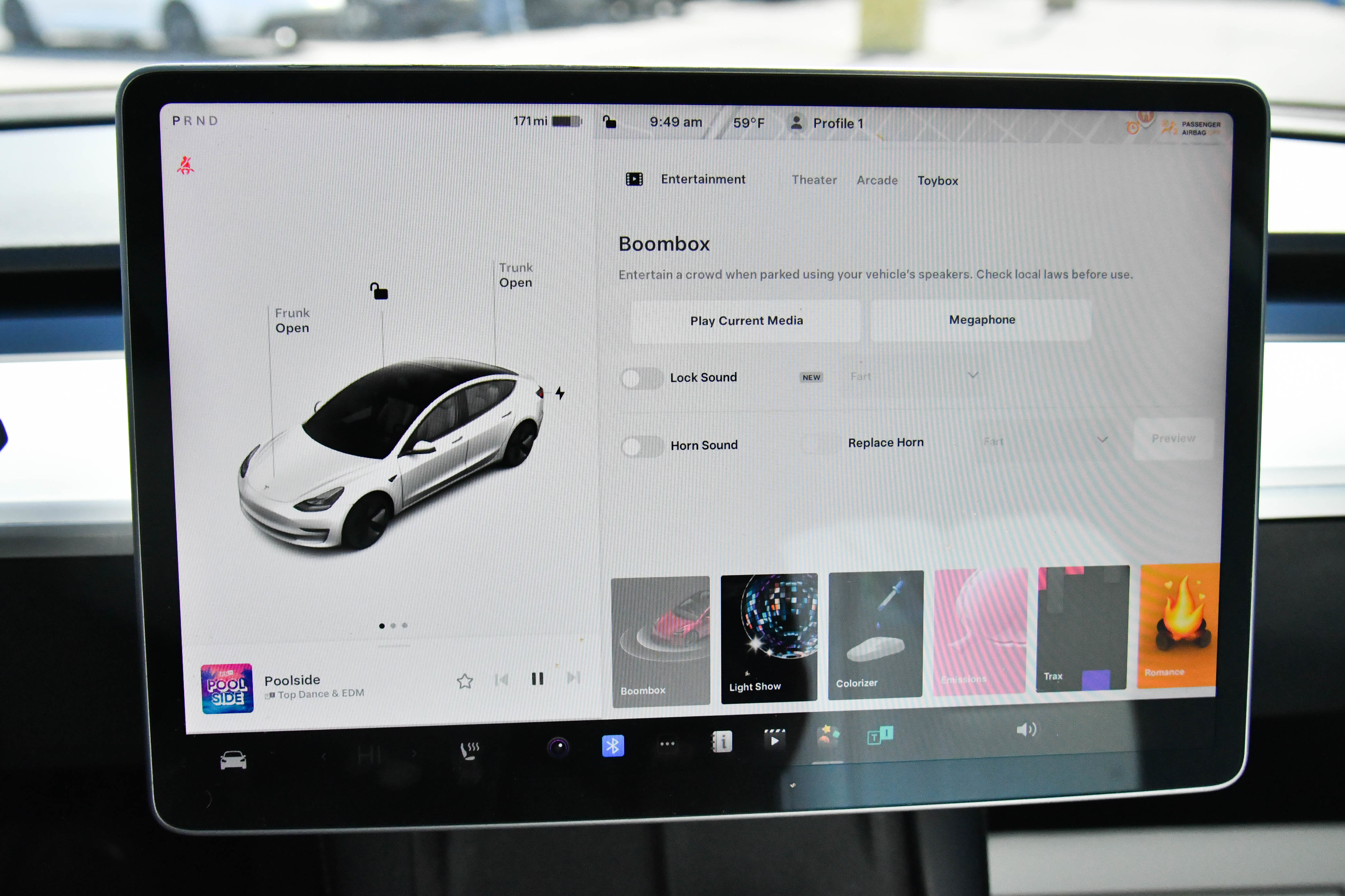 Used 2023 Tesla Model 3 Standard Range RWD image 21