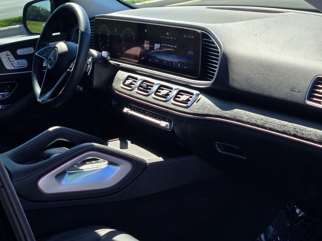 Used 2024 Mercedes-Benz GLE 450 4MATIC image 10