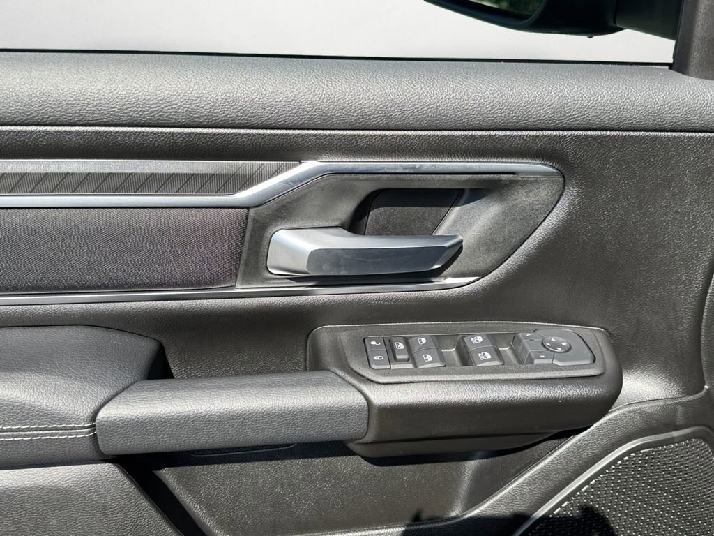 Used 2025 RAM 1500 Big Horn RWD image 23