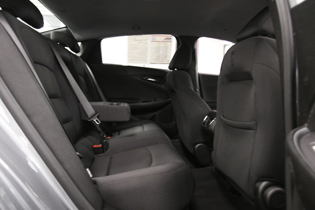 Used 2024 Chevrolet Malibu LT FWD image 22