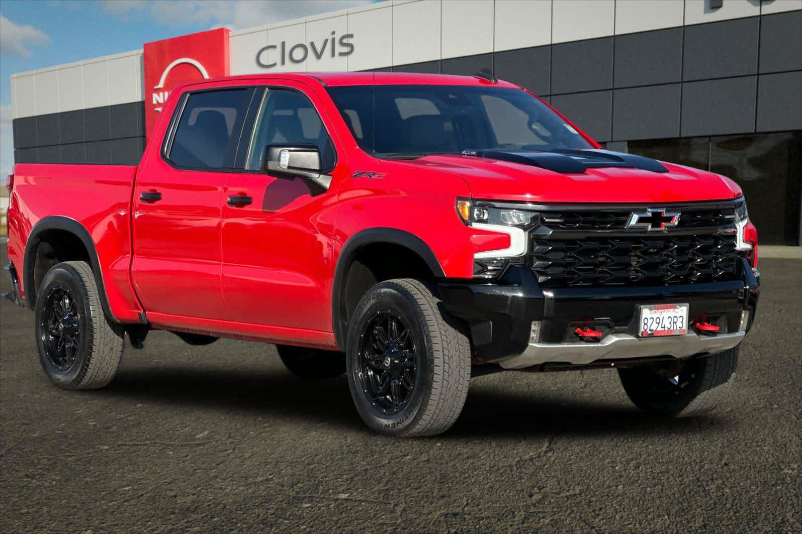 Used 2023 Chevrolet Silverado 1500 ZR2 AWD/4WD image 9
