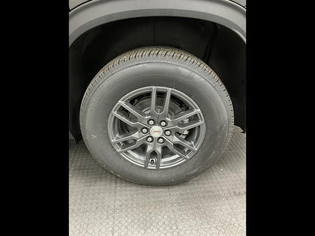 New 2026 GMC Acadia Elevation w/ LPO, Floor Liner Package AWD/4WD image 39