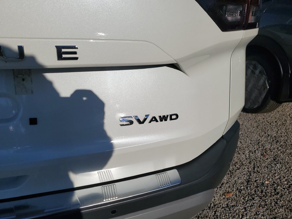 Certified 2023 Nissan Rogue SV w/ SV Premium B Package AWD/4WD image 17