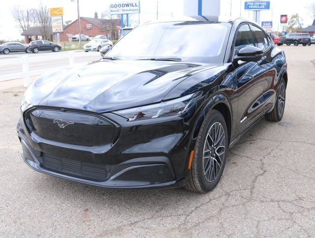 Used 2024 Ford Mustang Mach-E Premium image 9