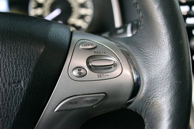 Used 2018 Nissan Murano SL AWD/4WD image 17