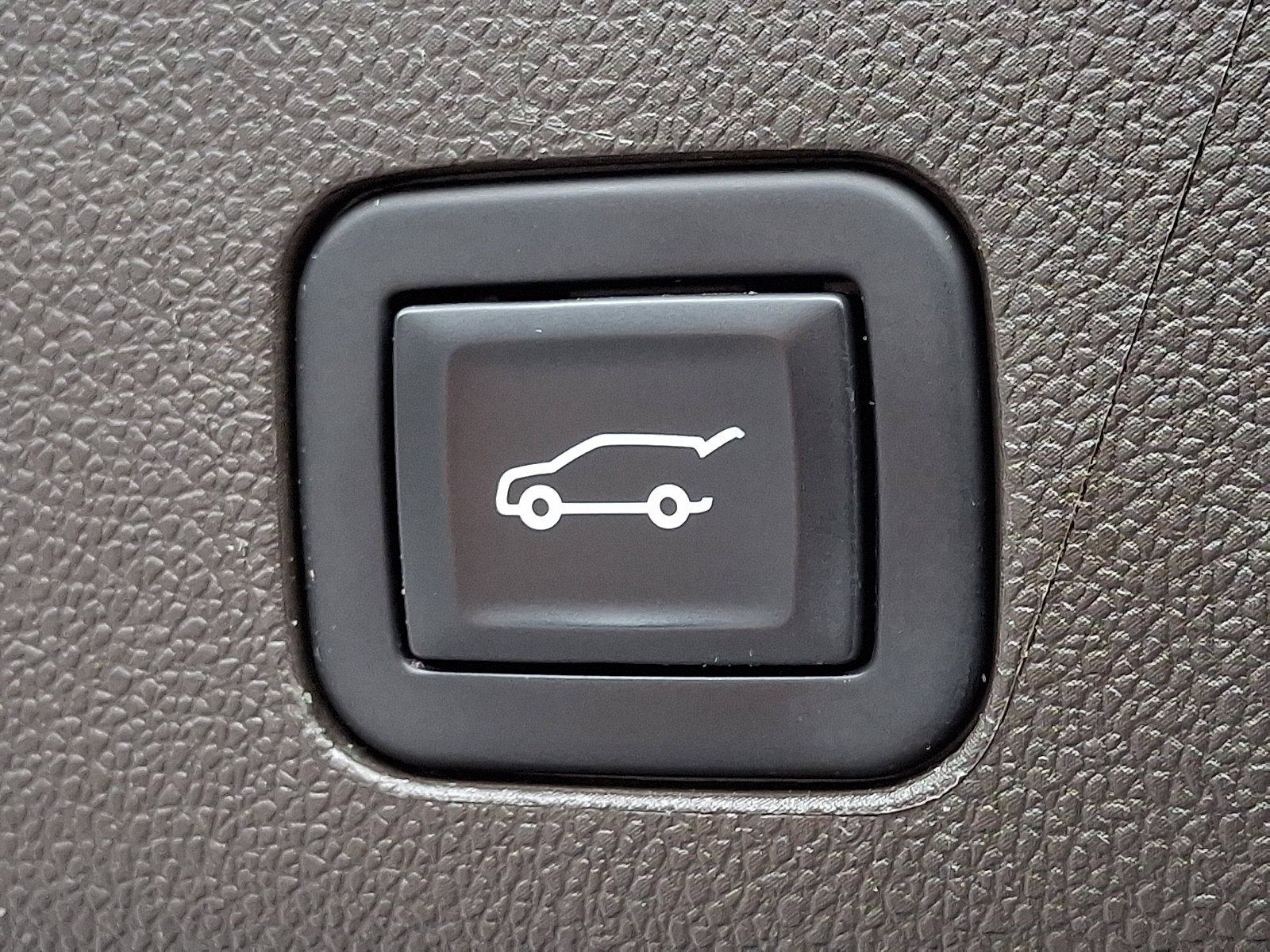 Used 2022 GMC Yukon SLT w/ SLT Premium Package AWD/4WD image 32