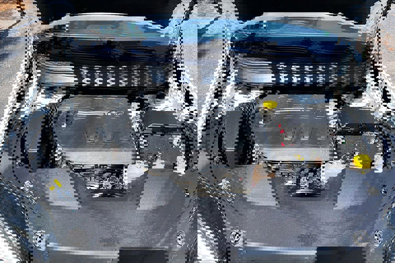 Used 2020 Jeep Cherokee Trailhawk w/ Cold Weather Group image 32