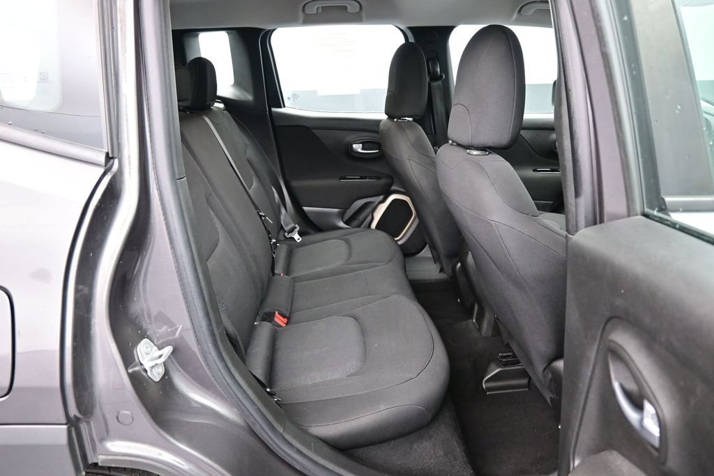 Used 2017 Jeep Renegade Sport w/ Power & Air Group FWD image 31