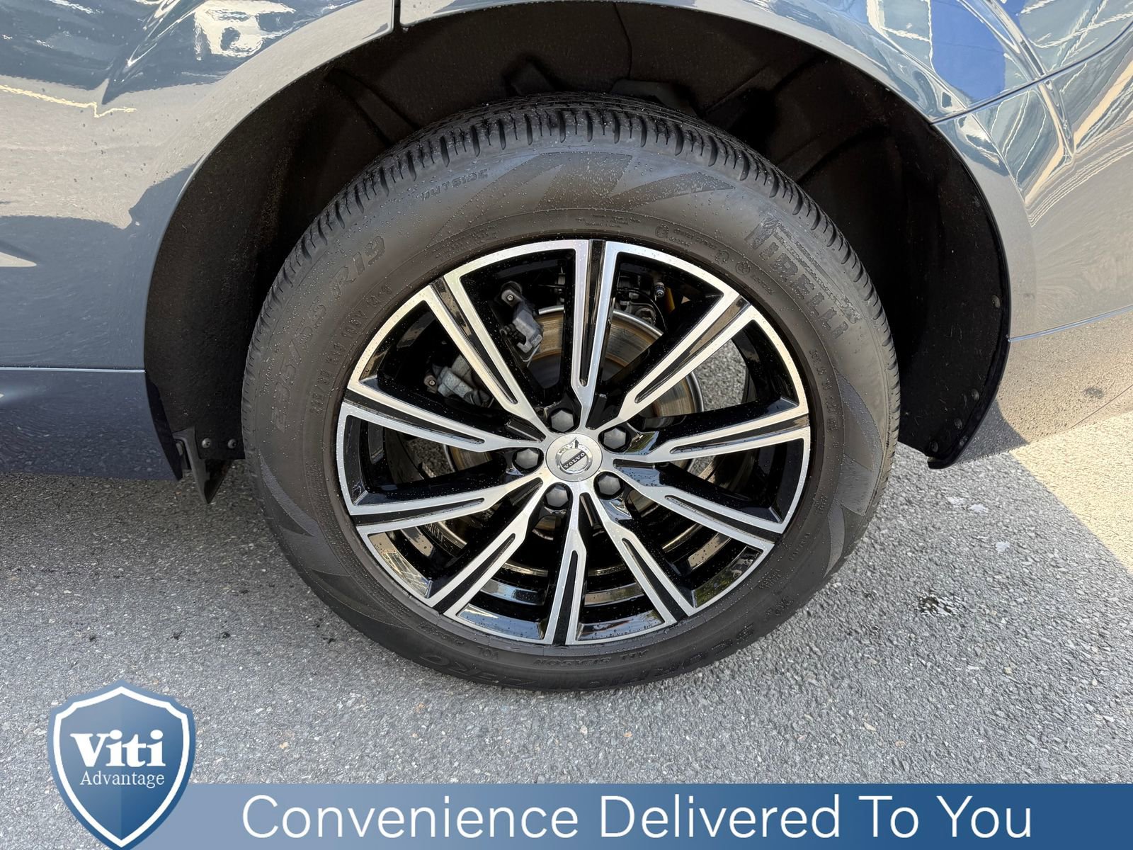 Used 2020 Volvo XC60 T5 Inscription AWD/4WD image 13