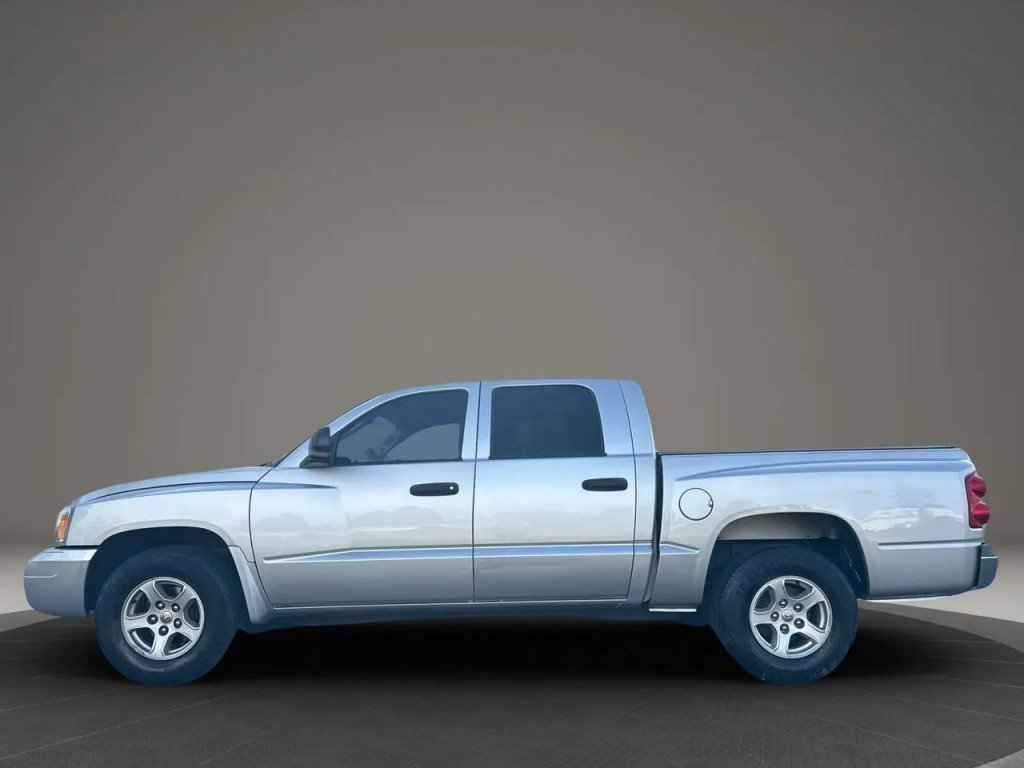 Used 2006 Dodge Dakota SLT w/ Trailer Tow Group AWD/4WD image 8