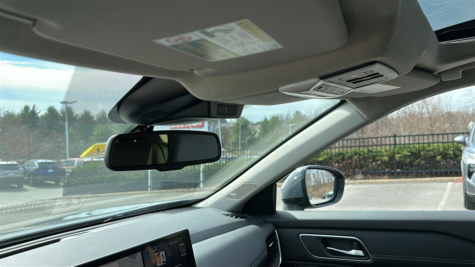 Certified 2025 Nissan Rogue Platinum image 22