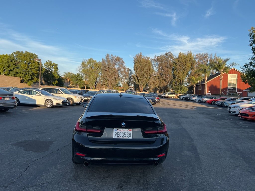 Used 2020 BMW 330i Sedan w/ Driving Assistance Package image 5