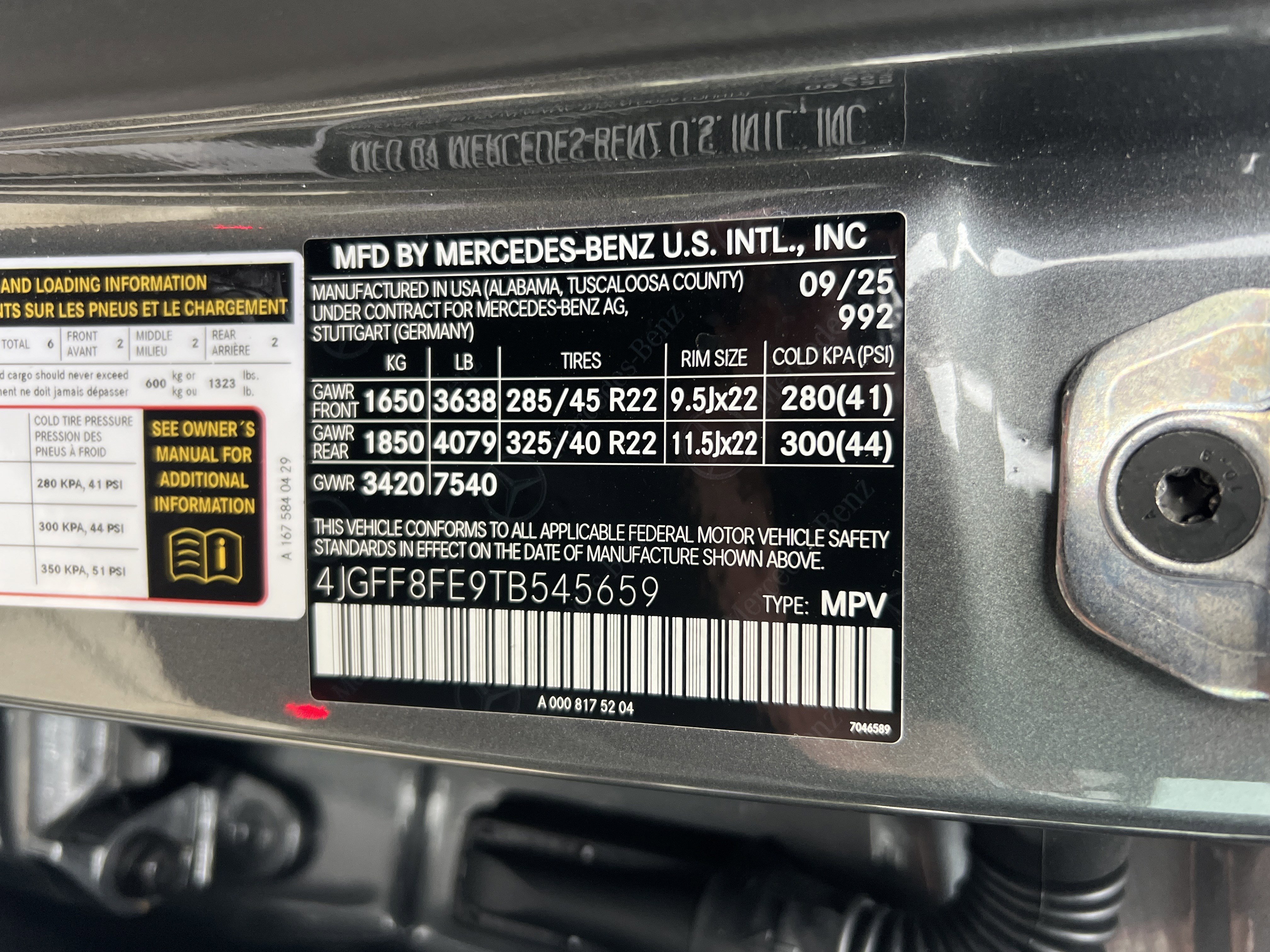 Certified 2026 Mercedes-Benz GLS 580 4MATIC image 37