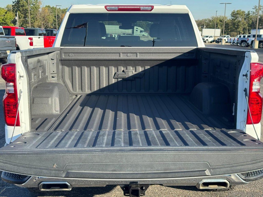 Certified 2024 Chevrolet Silverado 1500 LT AWD/4WD image 5