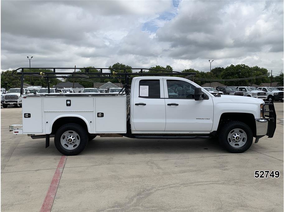 Used 2018 Chevrolet Silverado 2500 W/T w/ WT Convenience Package AWD/4WD image 5