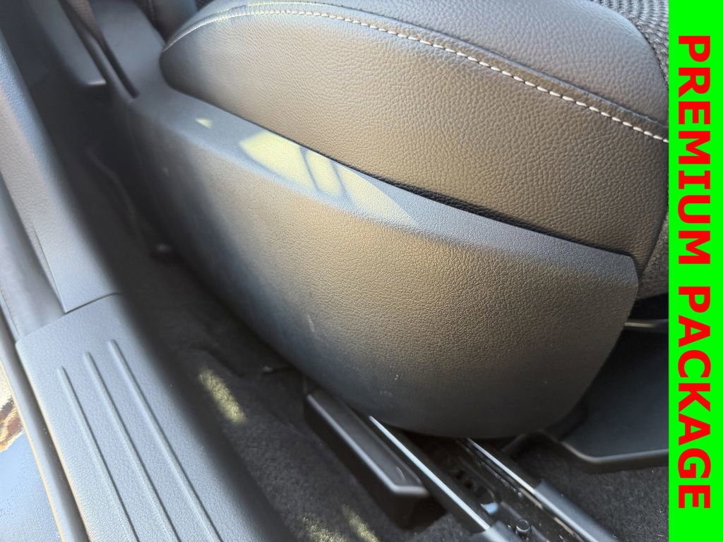 Used 2025 MAZDA CX-50 AWD 2.5 S w/ Weather Package image 27