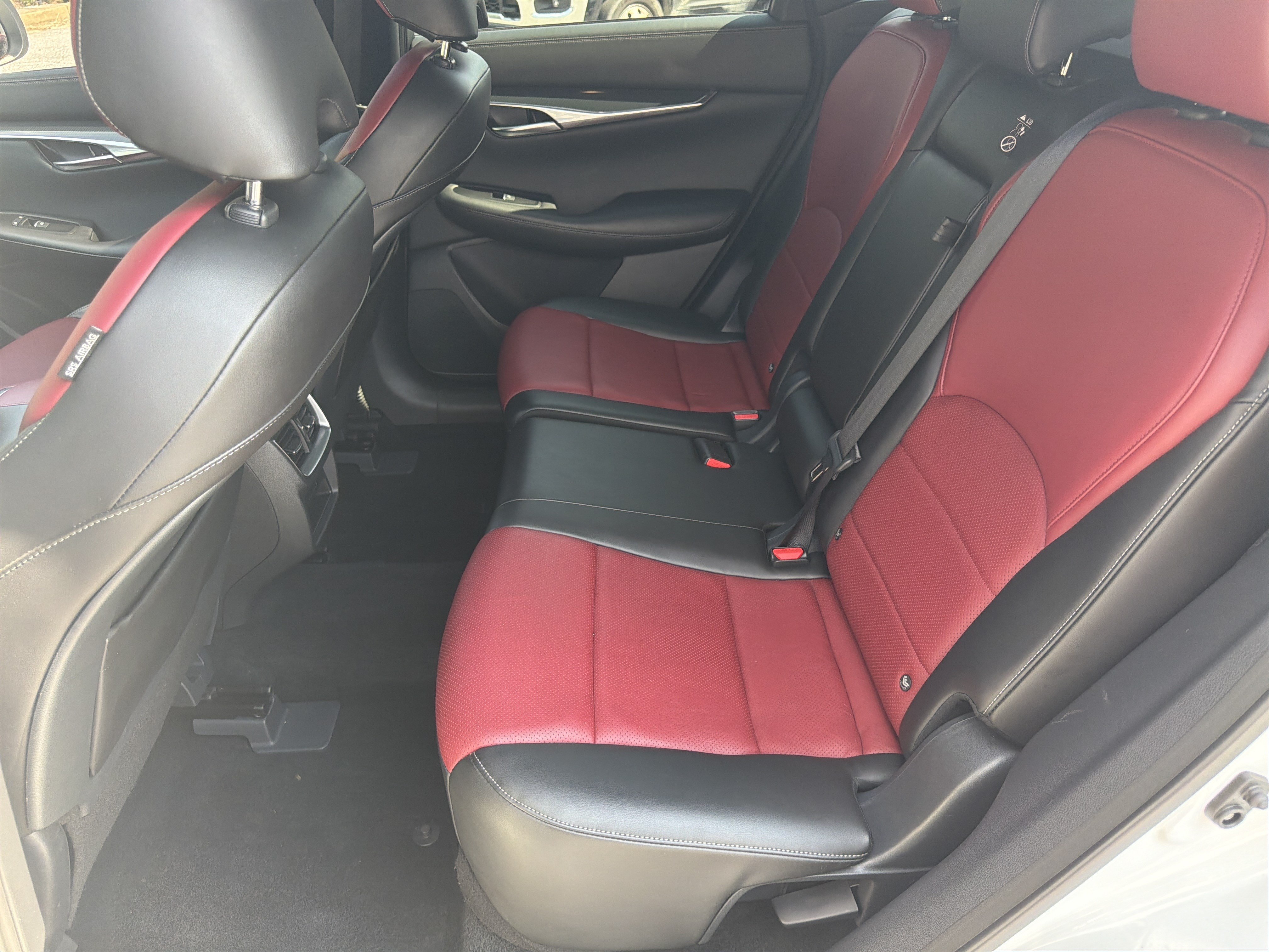 Used 2025 INFINITI QX50 Sport w/ Cargo Package AWD/4WD image 26