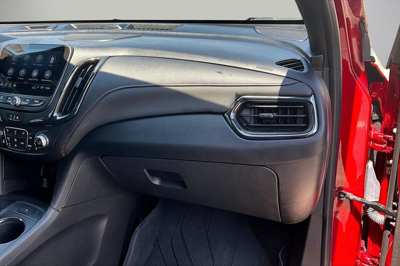 Used 2023 Chevrolet Equinox RS w/ RS Leather Package FWD image 19