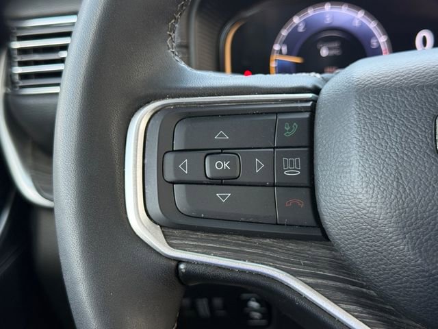 Used 2024 Jeep Wagoneer Series II w/ Flexible Seating Group image 23