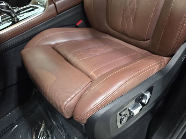 Used 2020 BMW X5 M50i w/ Executive Package image 27