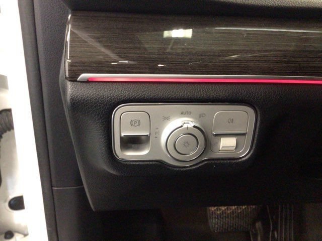 Used 2020 Mercedes-Benz GLE 350 4MATIC image 17
