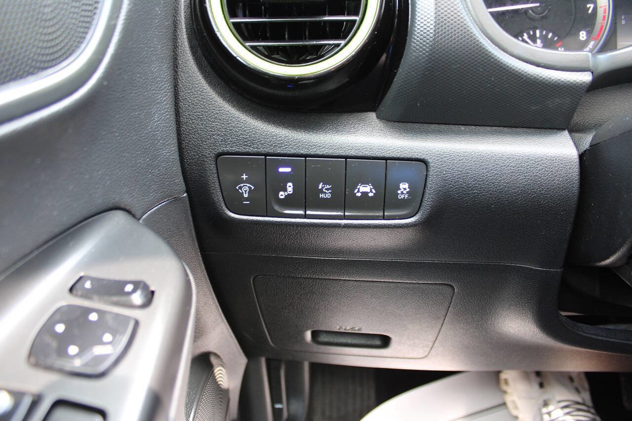 Used 2020 Hyundai Kona Ultimate image 19