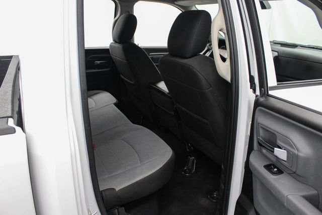 Used 2024 RAM 1500 Classic SLT AWD/4WD image 19