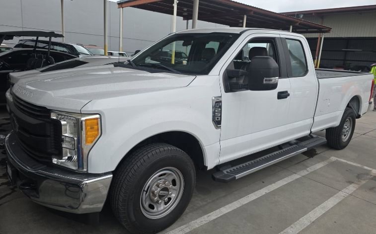 Used 2017 Ford F250 XL w/ Power Equipment Group image 1