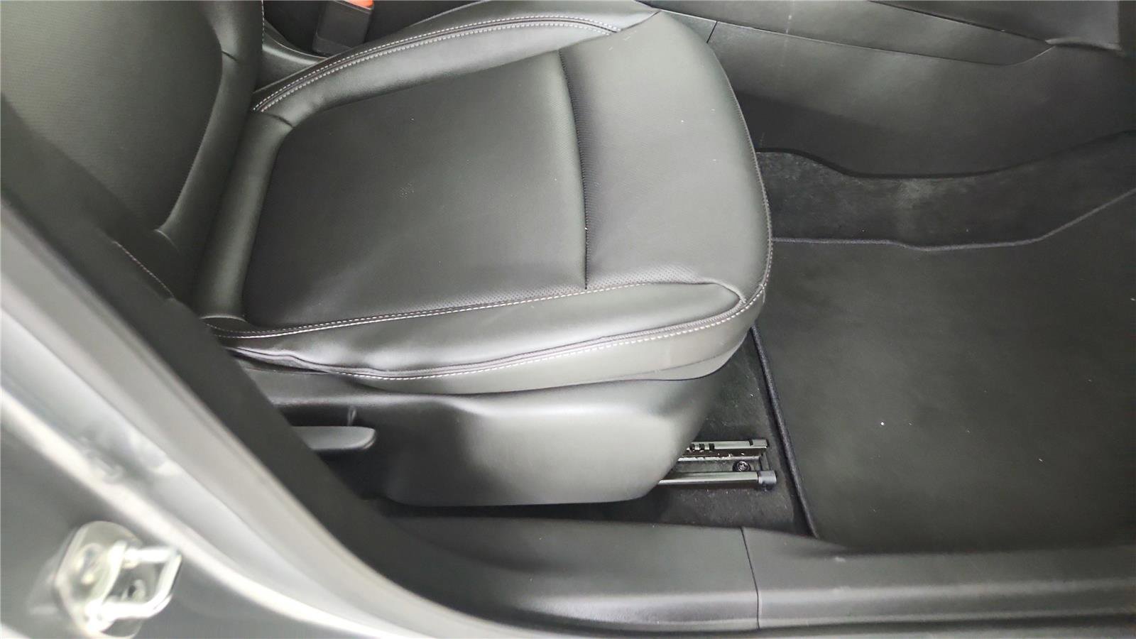 Used 2024 Buick Encore GX Sport Touring FWD image 20