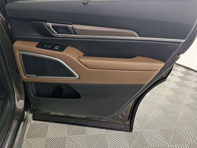 Used 2021 Kia Telluride SX w/ SX Prestige Package image 34