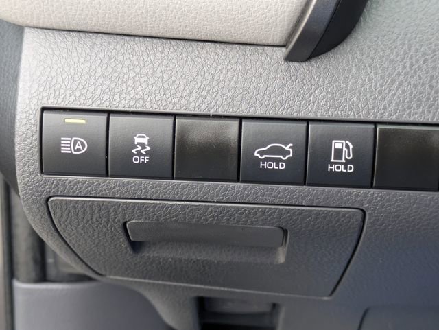 Used 2022 Toyota Camry SE image 24