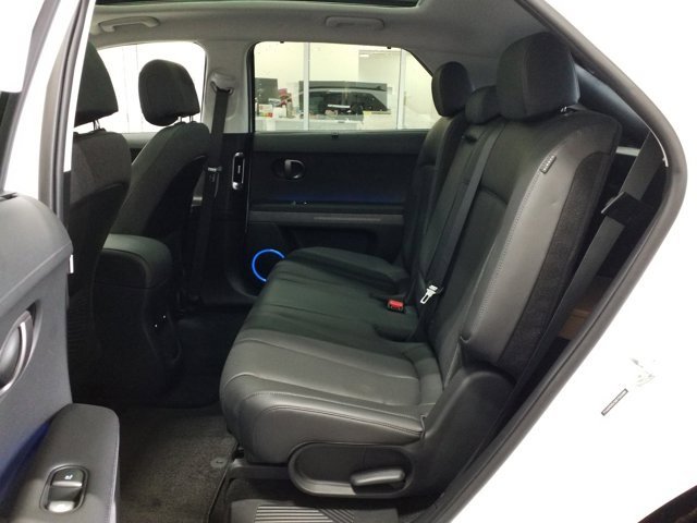 Certified 2025 Hyundai Ioniq 5 Limited image 16