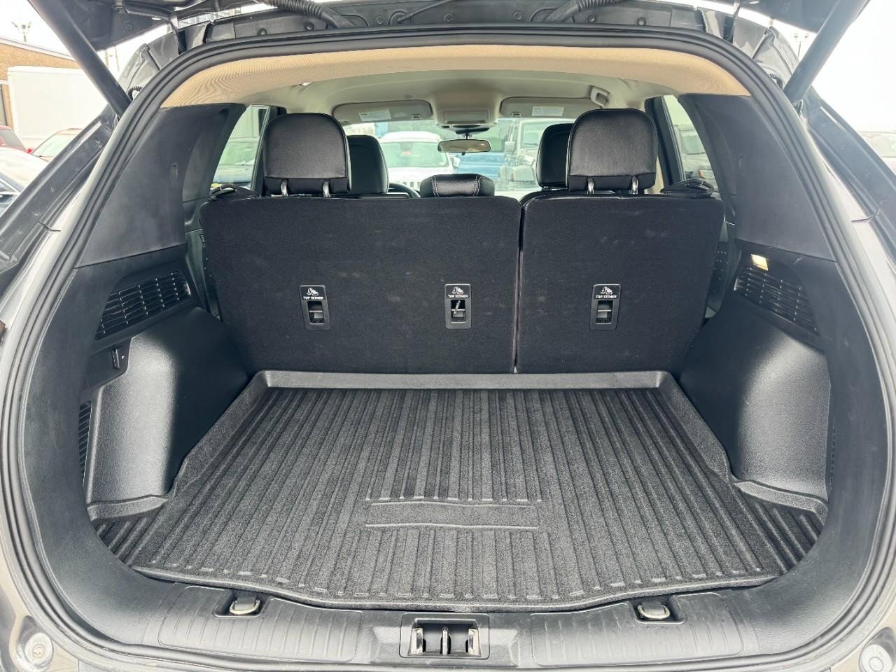 Certified 2020 Ford Escape SEL image 6