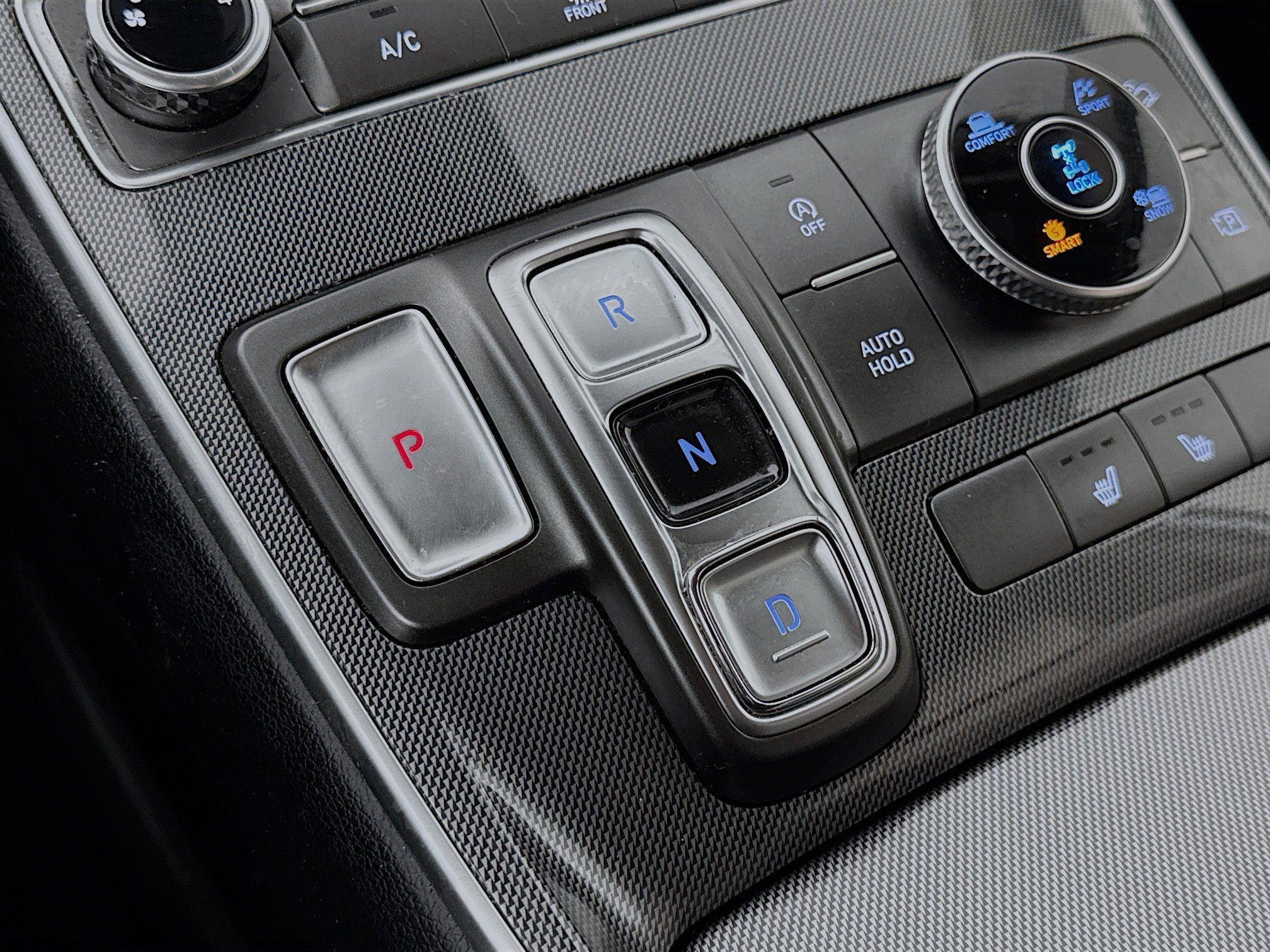 Used 2022 Hyundai Santa Fe SEL w/ Cargo Package image 16