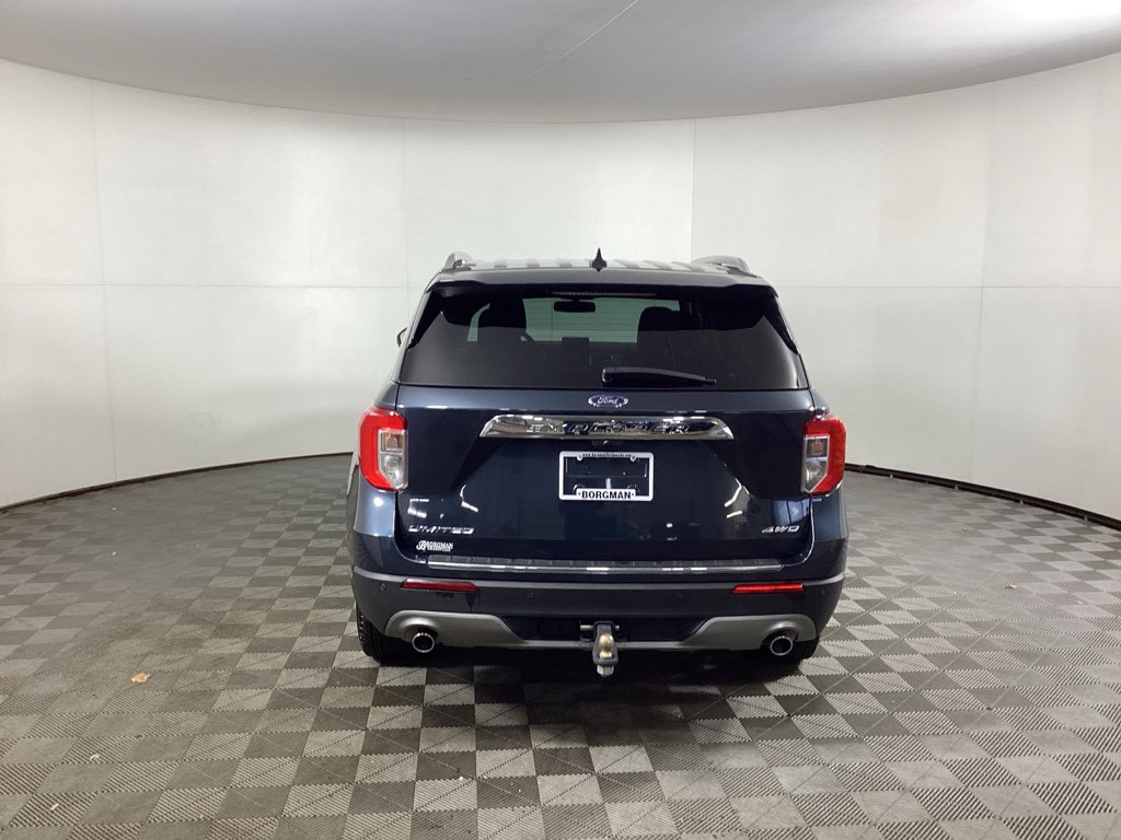 Used 2023 Ford Explorer Limited w/ Limited Technology Package image 3