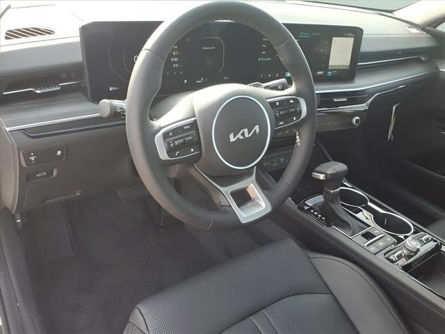 New 2026 Kia K5 EX FWD image 8