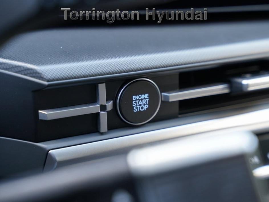 New 2026 Hyundai Santa Fe SEL image 29