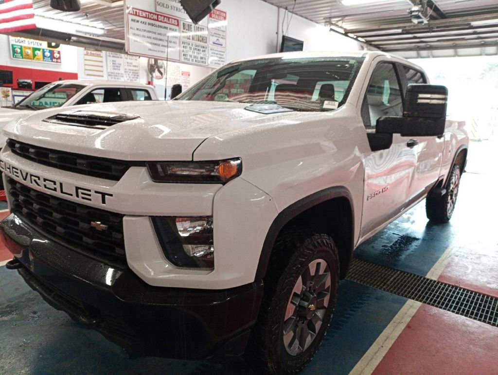 Used 2022 Chevrolet Silverado 2500 Custom w/ Custom Convenience Package image 1