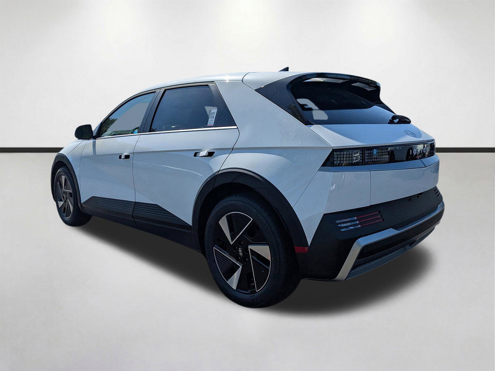 New 2025 Hyundai Ioniq 5 SE RWD image 7