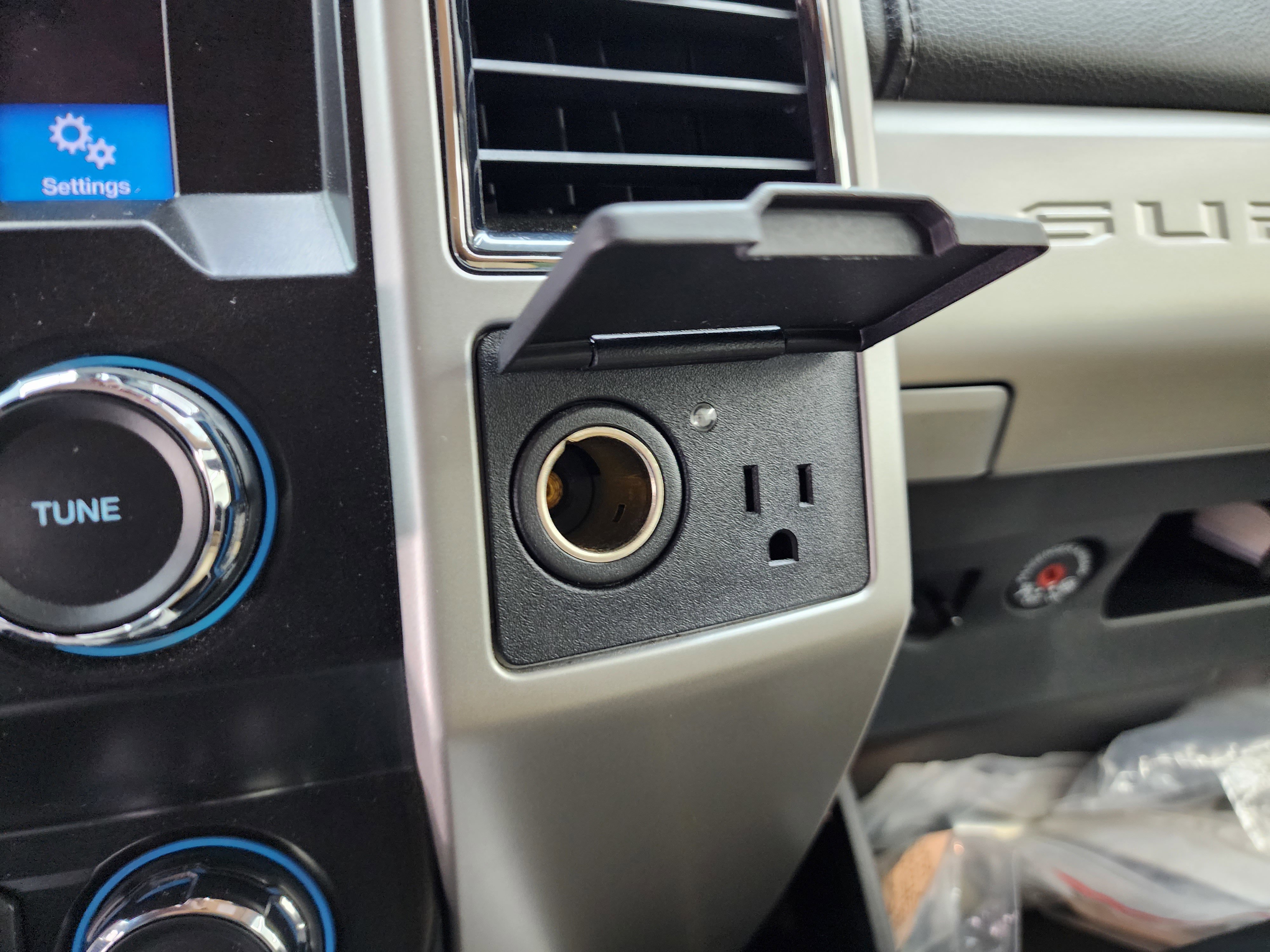 Used 2019 Ford F350 Lariat w/ Lariat Ultimate Package image 61