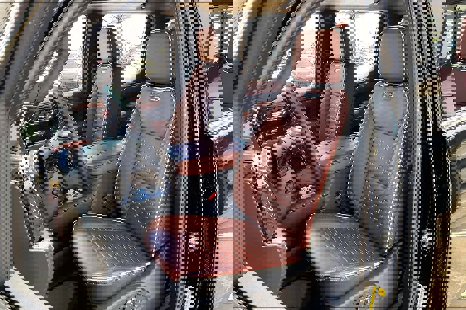 Used 2024 GMC Sierra 1500 Denali Ultimate image 8