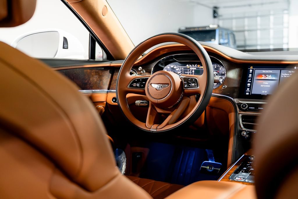 Used 2023 Bentley Flying Spur W12 AWD/4WD image 45