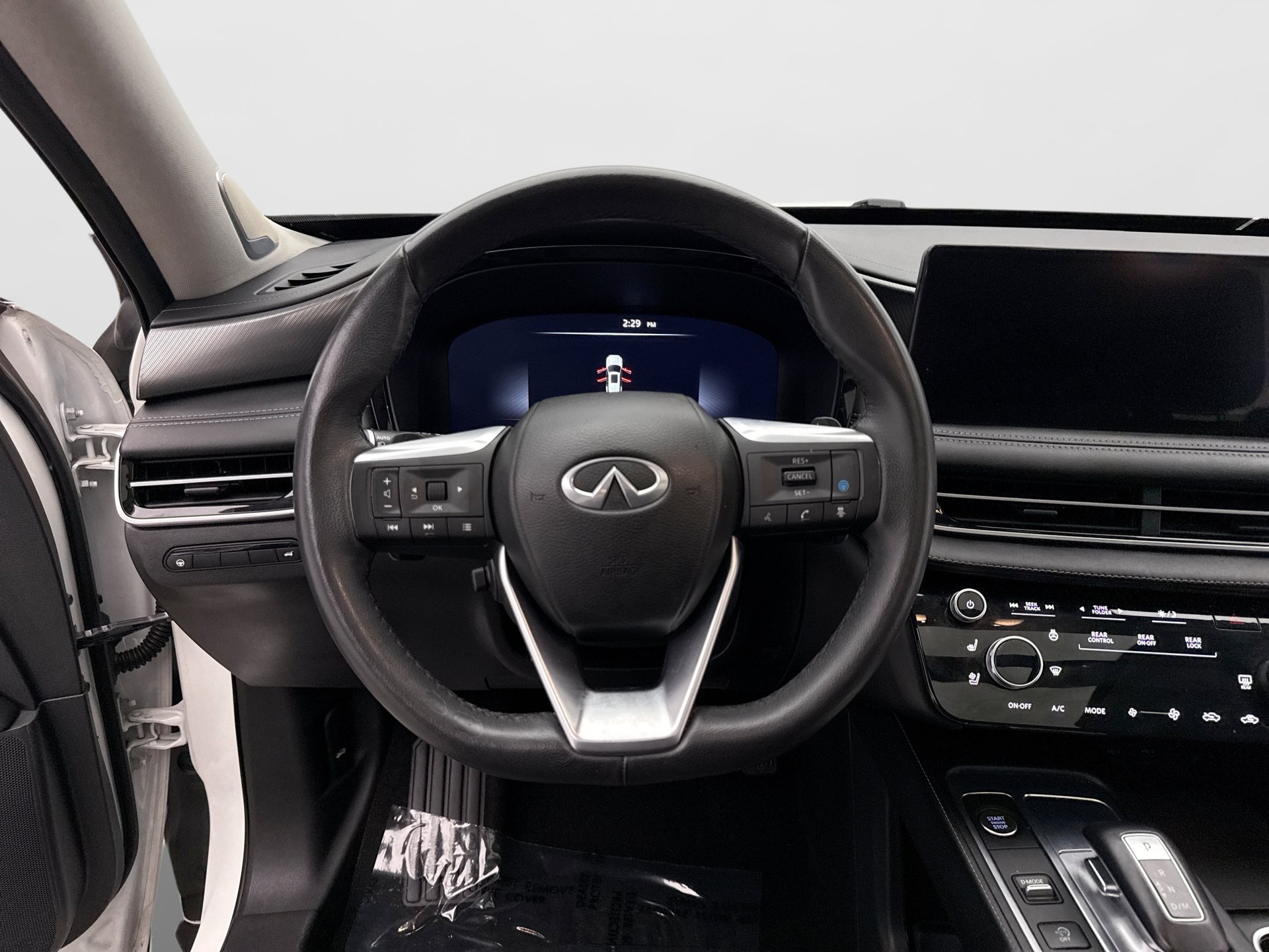 Used 2023 INFINITI QX60 Luxe w/ Performance Audio Package AWD/4WD image 14