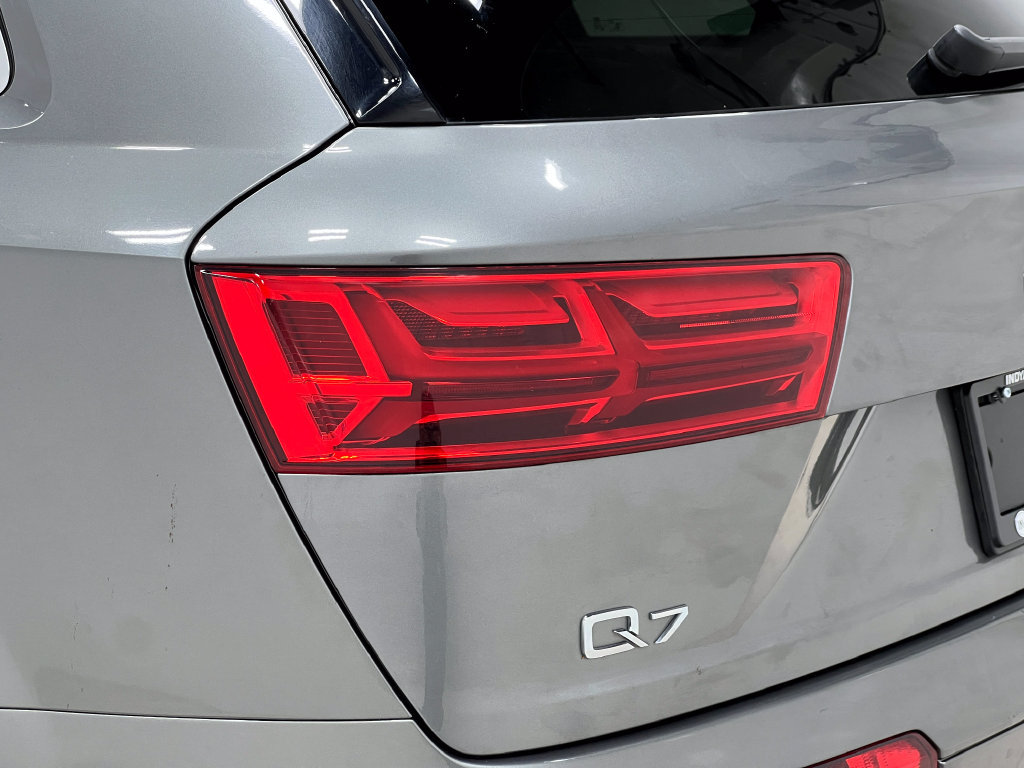 Used 2017 Audi Q7 3.0T Premium Plus AWD/4WD image 40