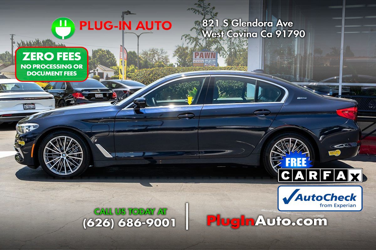 Used 2019 BMW 530e xDrive w/ Premium Package AWD/4WD image 5